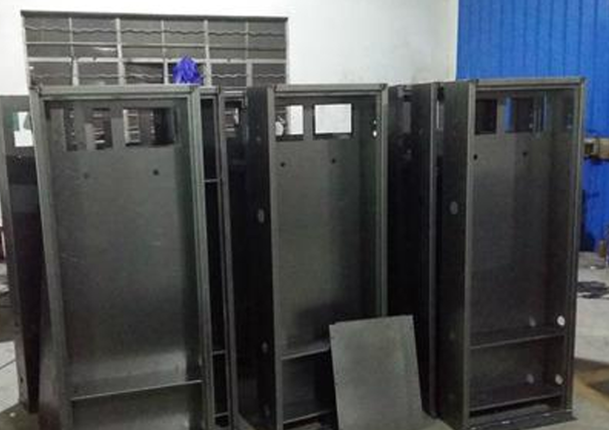 雙工位機(jī)箱機(jī)柜焊接